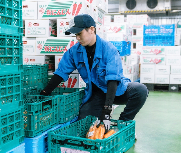 荷受けした青果物の検品等